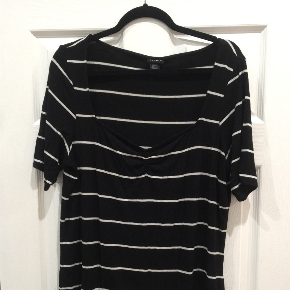 Torrid Top with Elbow Sleeves